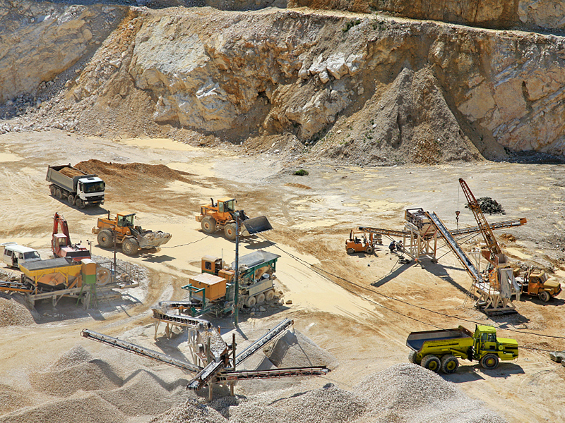 《矿产资源节约与综合利用鼓励、限制和淘汰技术目录》